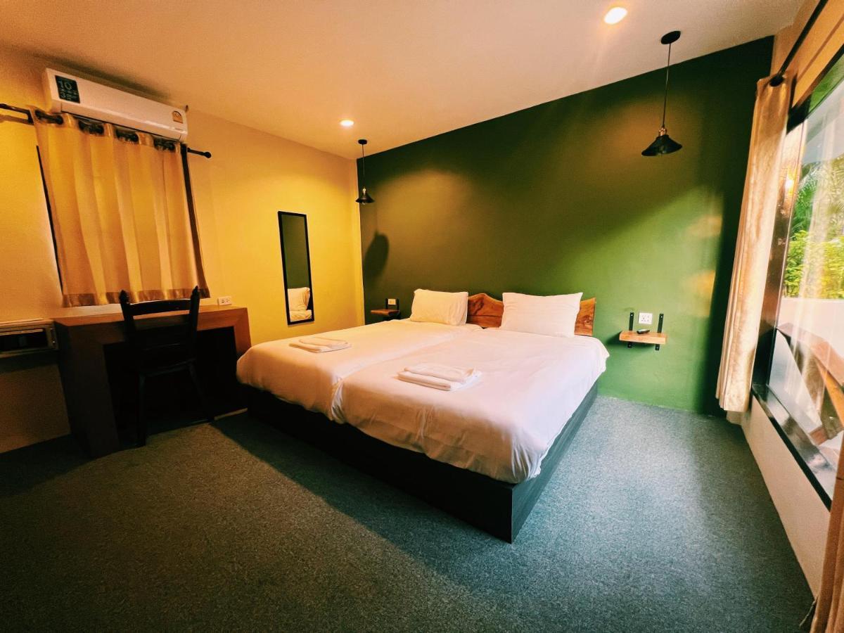 Vivi Hotel Resort Phuket Kültér fotó