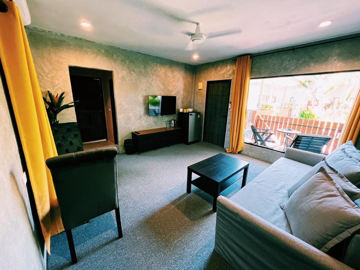 Vivi Hotel Resort Phuket Kültér fotó