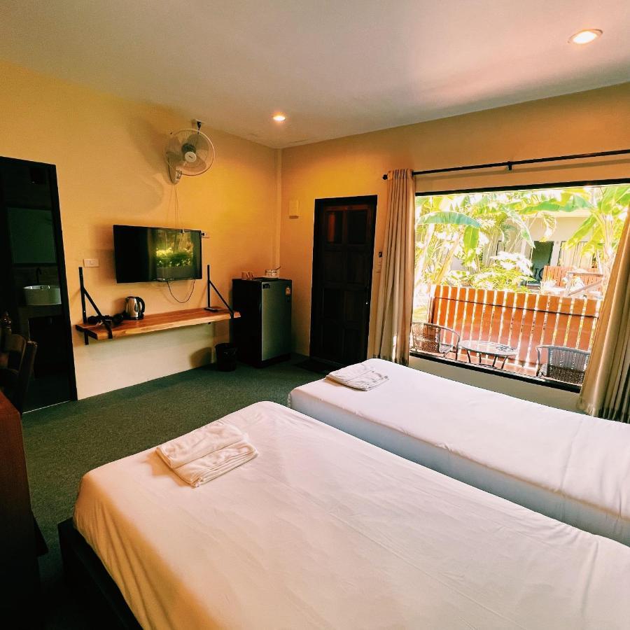 Vivi Hotel Resort Phuket Kültér fotó