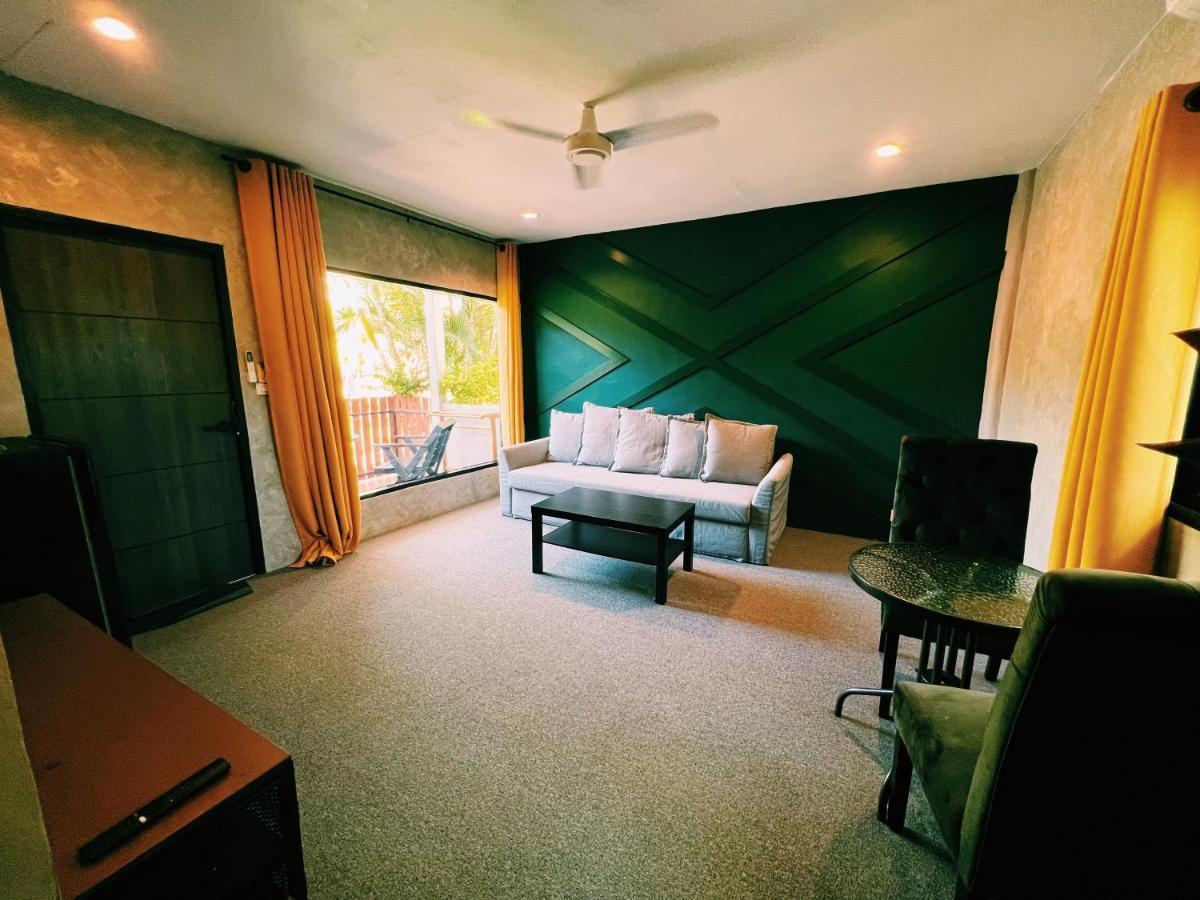 Vivi Hotel Resort Phuket Kültér fotó