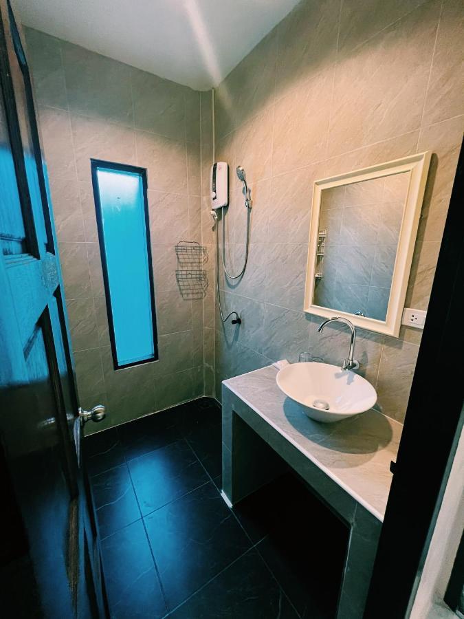 Vivi Hotel Resort Phuket Kültér fotó