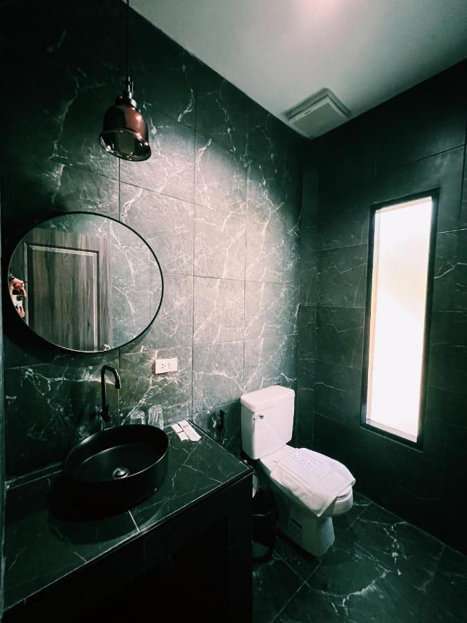 Vivi Hotel Resort Phuket Kültér fotó